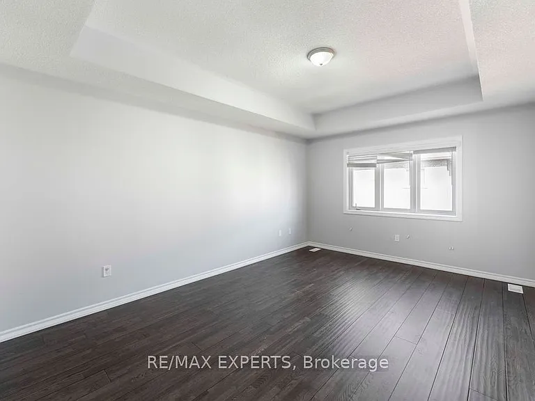 300 Remembrance Rd — Photo 25