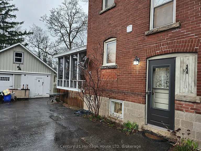 8269 Willoughby Dr — Photo 23