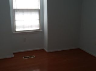 3944 Bradwater St, Fairfax, VA 22031