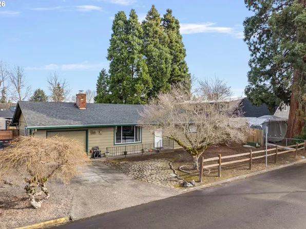 1173 SE Elm St, Hillsboro, OR 97123