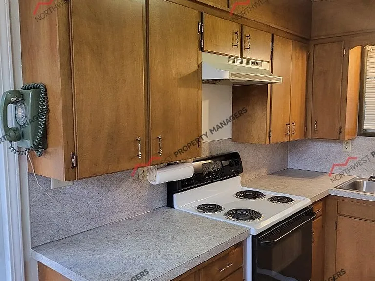 137 Baker Dr — Photo 13