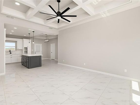 3rd image of 1911 Mimosa St