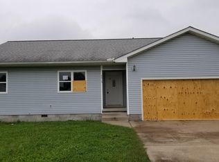 2413 Cardinal Ln, Parsons, KS 67357