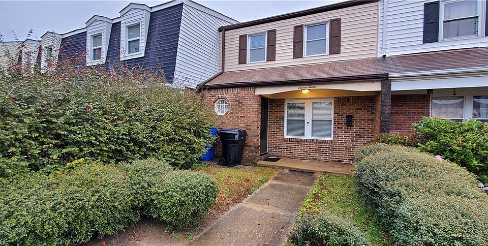 1st image of 712 Atterbury Ct