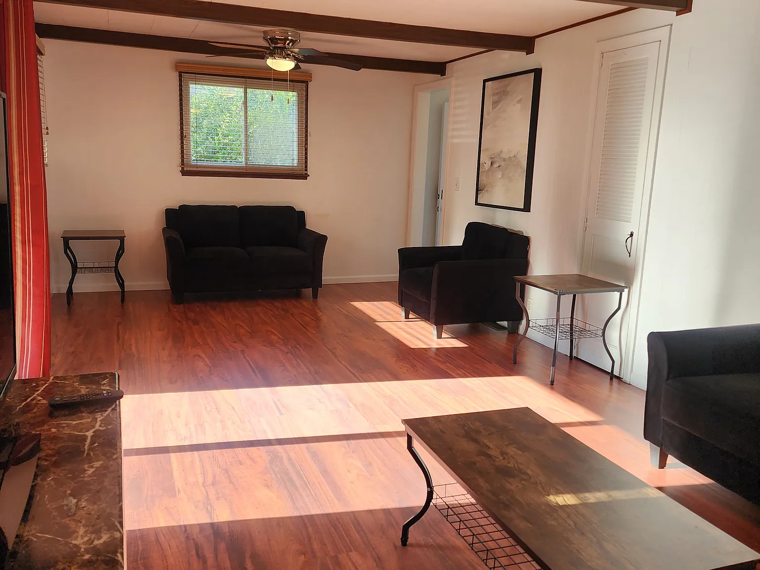 4 bed, 1547 sqft, $2,350 — Photo 4