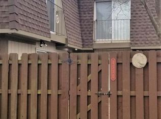 453 Darby Creek Rd APT B, Lexington, KY