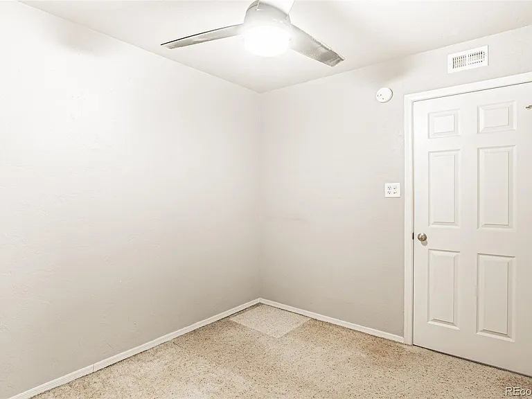 700 N Washington St #207 — Photo 26