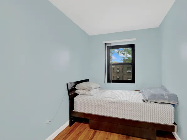 8867 Bay 16th Street image 12 of 17