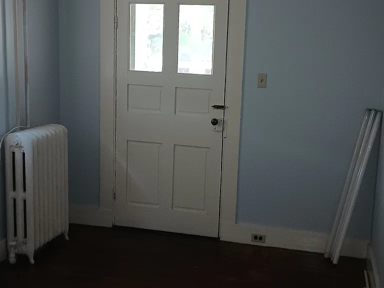 167 Green St #2 — Photo 6