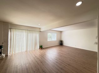 5574 E Vista Del Rio, Anaheim, CA