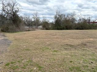 N 6th St, Leesville, LA 71446