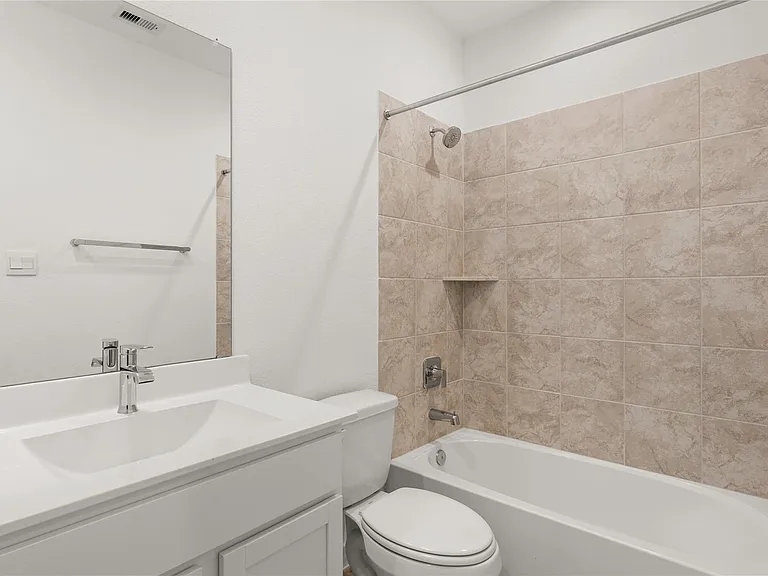 31711 Farlam Farms Trl — Photo 16
