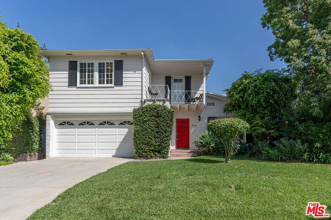 4 bed, 5.0 bath, 2756 sqft, $8,500 — Photo 1