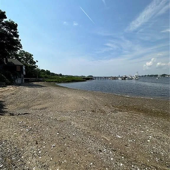 58 Beach St — Photo 3