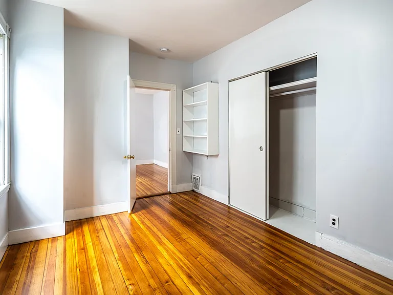 53 Saxton St #1 — Photo 6