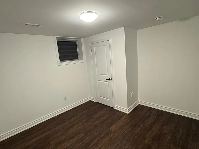 83 Atlantis Dr — Photo 8