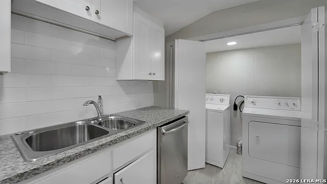 542 Thorain Blvd #1 — Photo 7