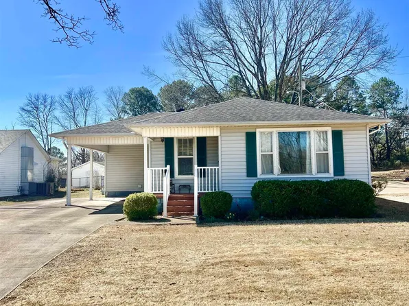 2713 E Reelfoot Ave, Union City, TN 38261