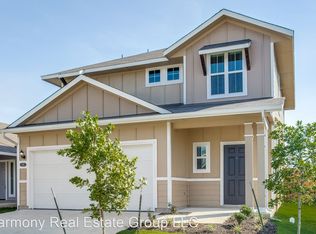 140 Living Reef Dr, Maxwell, TX 78656