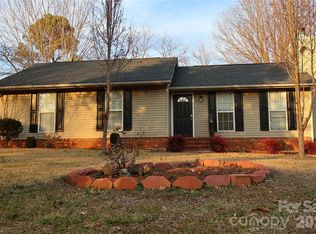 9323 Winter Elm Ln, Charlotte, NC