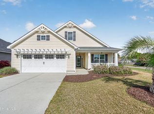 261 Palm Grove Dr, Wilmington, NC 28411