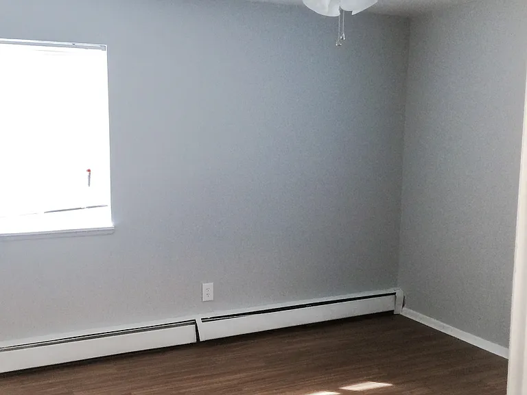 Eastlake Terrace 1 Bedroom Bedroom
