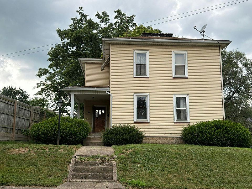 1st image of 13 12th St NW