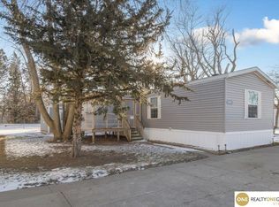 12465 Ann Dr, Blair, NE 68008