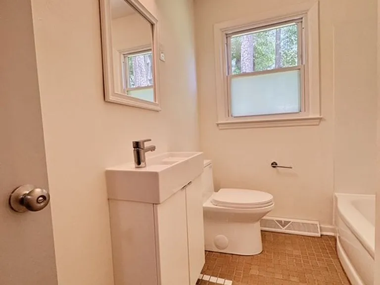 3028 Dixon Rd — Photo 14