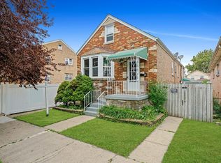 6950 W George St, Chicago, IL 60634