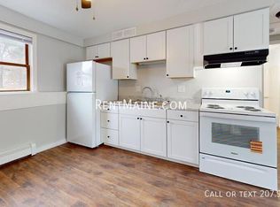385 Pine St #6, Bangor, ME 04401