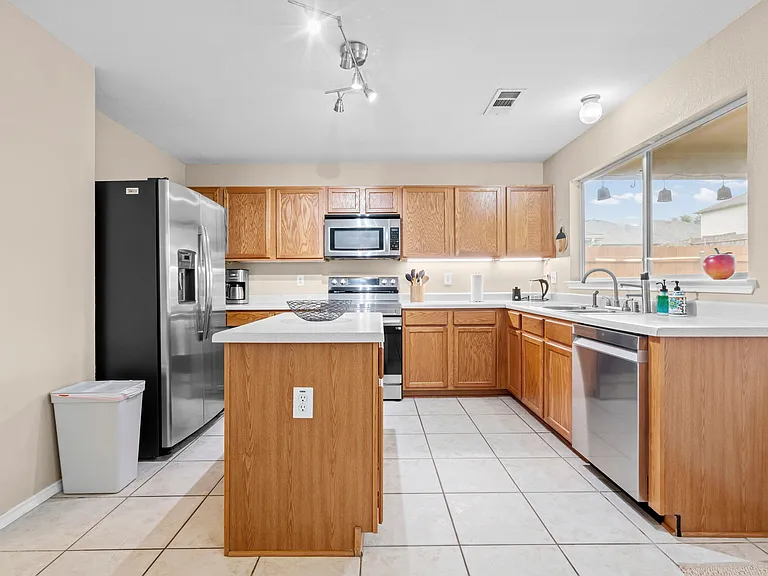 3600 Diamond Ranch Rd — Photo 4