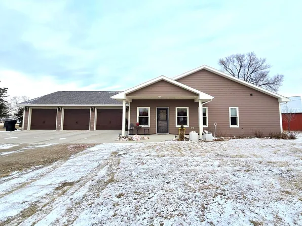 404 N Oak St, Saint Lawrence, SD 57373