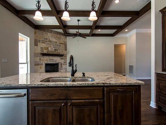 4th image of 120 Highland Blvd