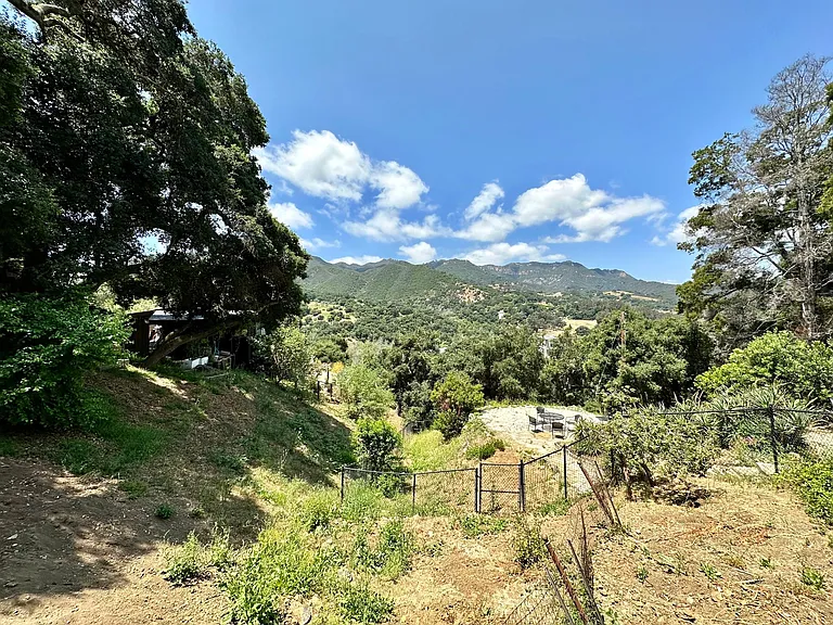 149 1/2 Muerdago Rd #1/2 — Photo 19