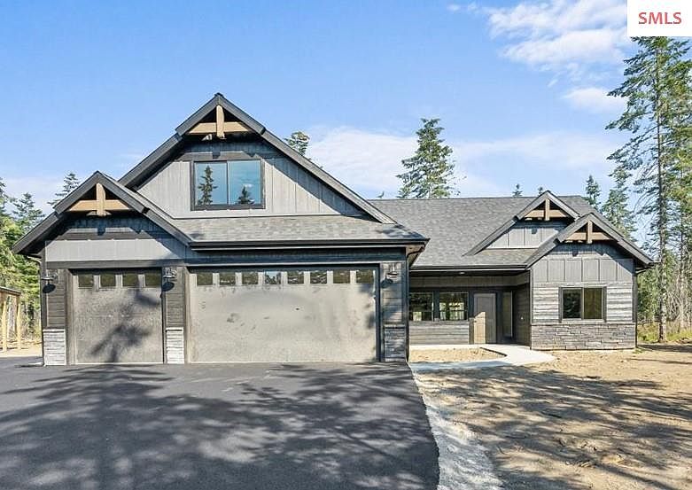 17516 W Palomar Dr, Hauser, ID 83854 | Zillow