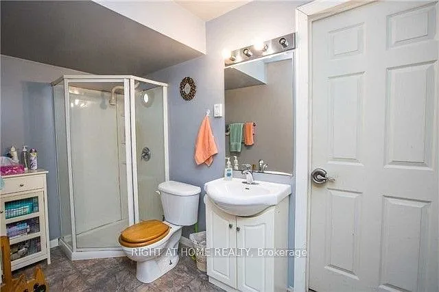 11 Butternut Dr — Photo 50