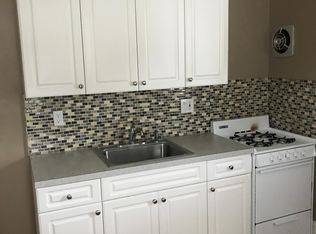 542 Summit Ave #1L, Baldwin, NY 11510