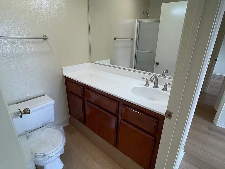 11913 Avon Way — Photo 17