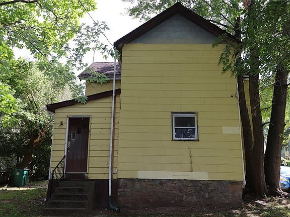 4th image of 426 Elmwood Ave