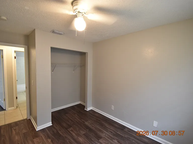 12203 N 9th St — Photo 25