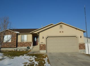 3694 S Wind Dancer Ct, Magna, UT 84044