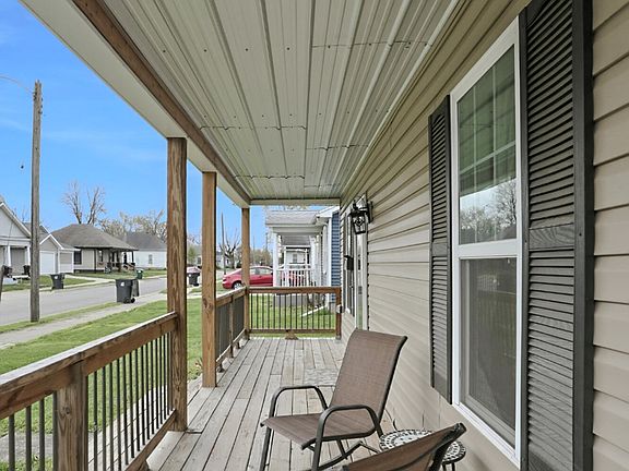 3rd image of 417 Garfield Ave