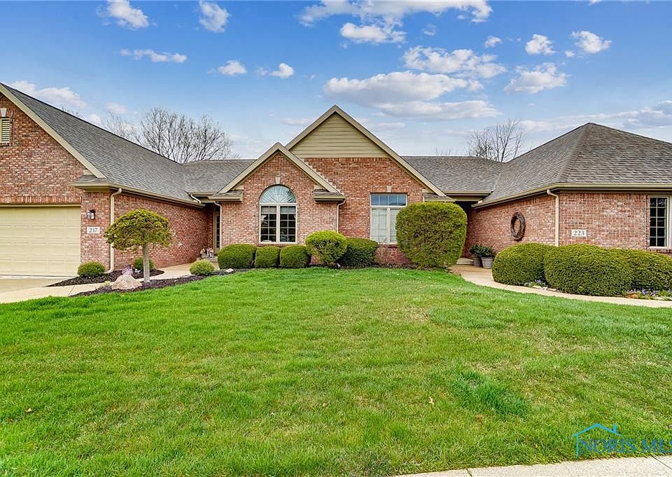 1st image of 223 Willowood Cir