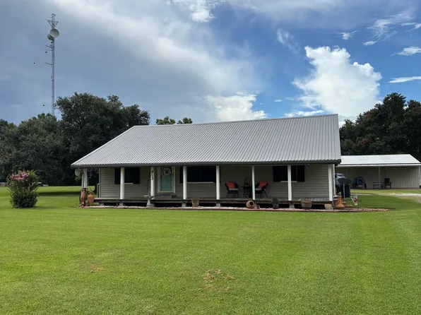 913 Hanks Rd, Lake Arthur, LA 70549