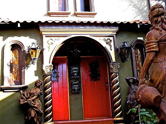 4th image of 1242 N El Centro Ave