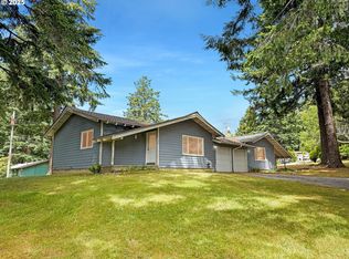 17144 Parkview Dr, Brookings, OR 97415