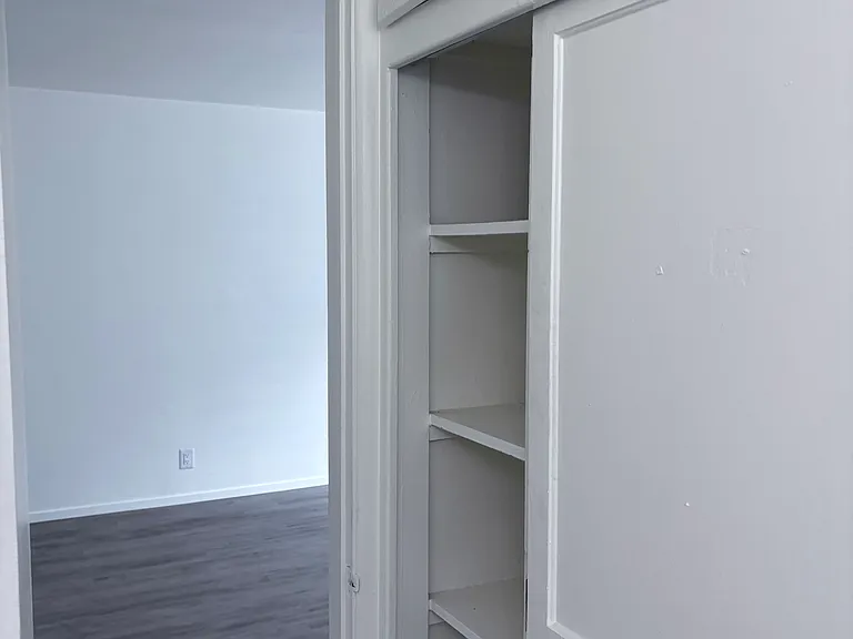 393 Waldo Ave #8 — Photo 42