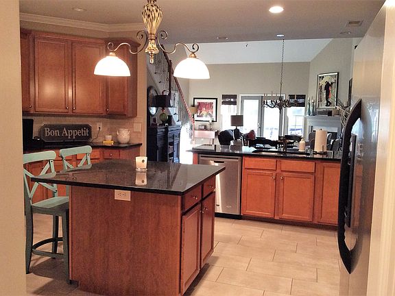 2nd image of 841 Meadow Walk Ln