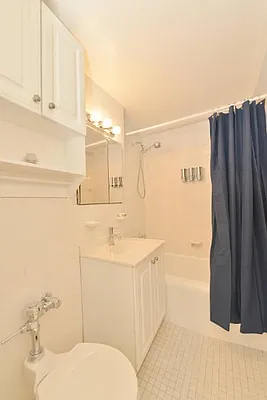 Sold by Level Group | media 15